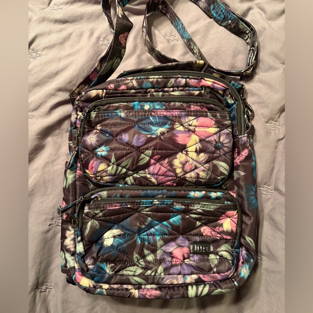 Lug Compass Bloom Black Purse Crossbody Bag cell phone pocket Floral Bag
